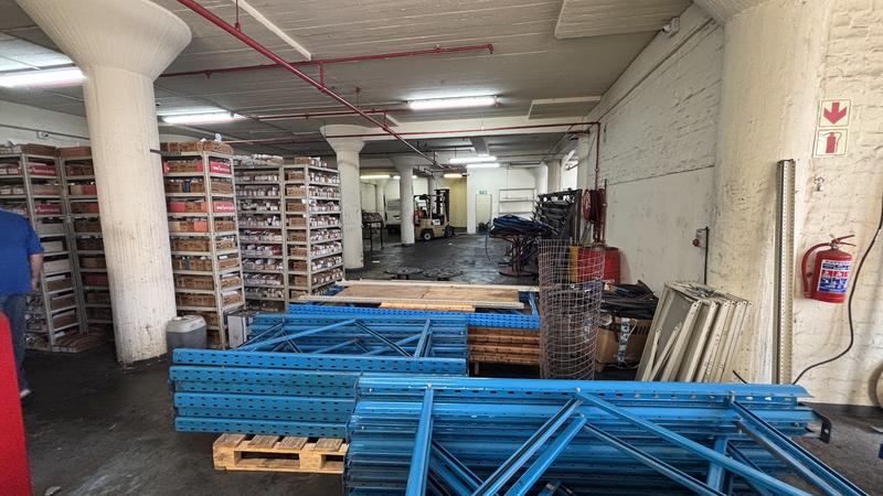 To Let commercial Property for Rent in Paarden Eiland Western Cape